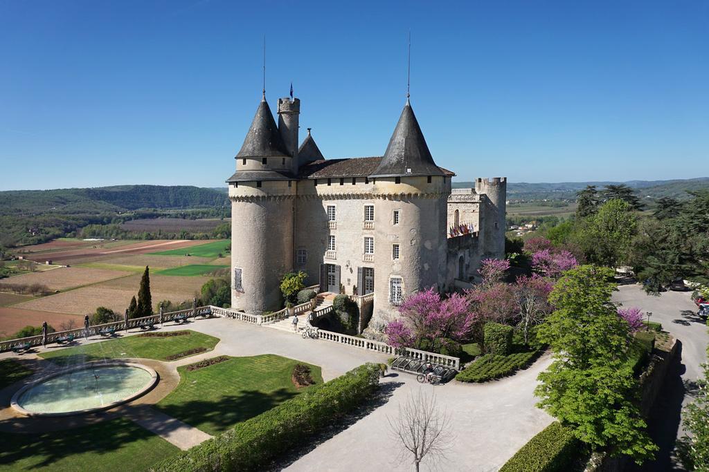 Chateau De Меркюе Экстерьер фото